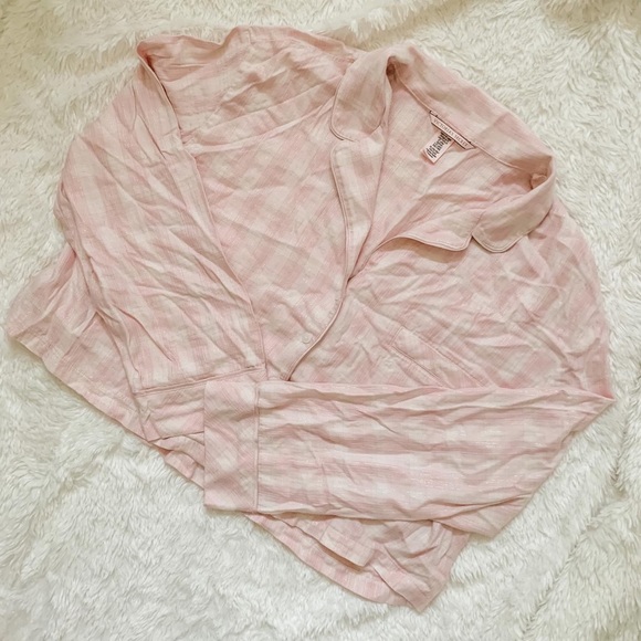 Victorias Secret Pajama Set - Picture 2 of 5